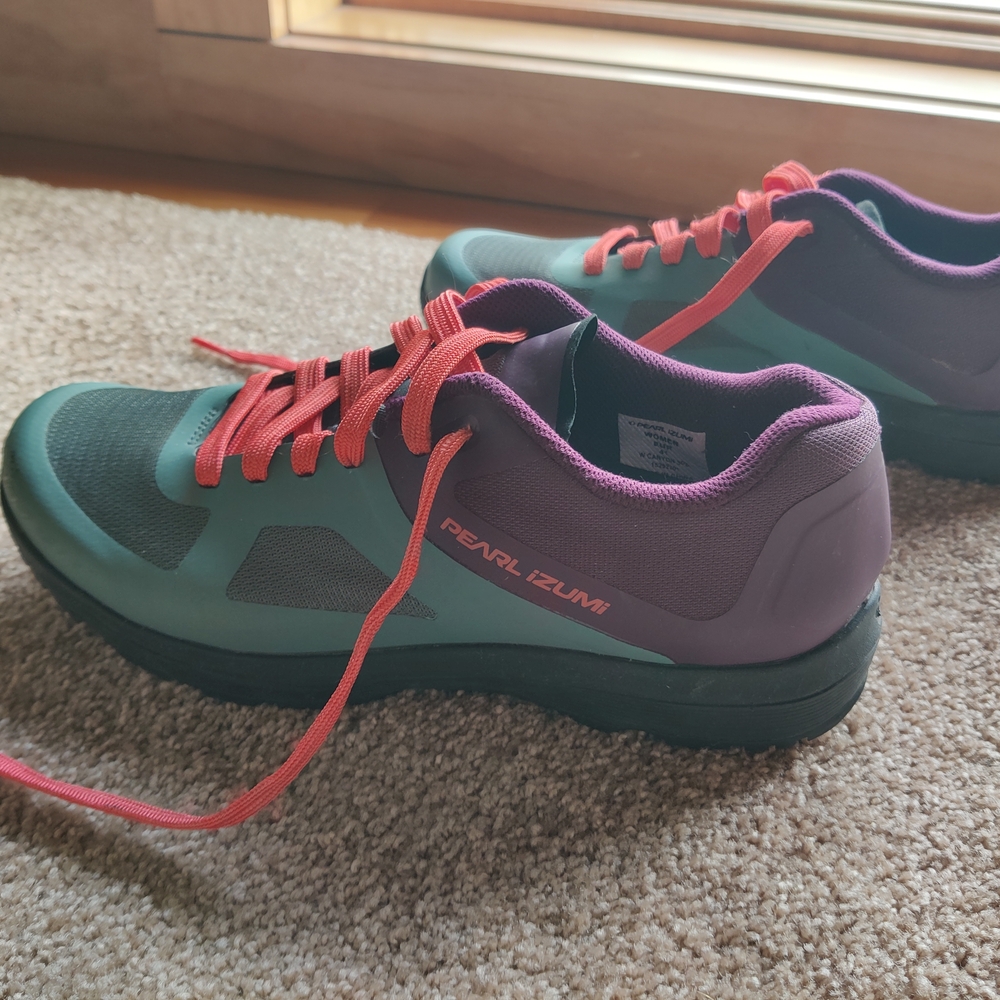Pearl Izumi Women's Multicolor Athletic Shoes
